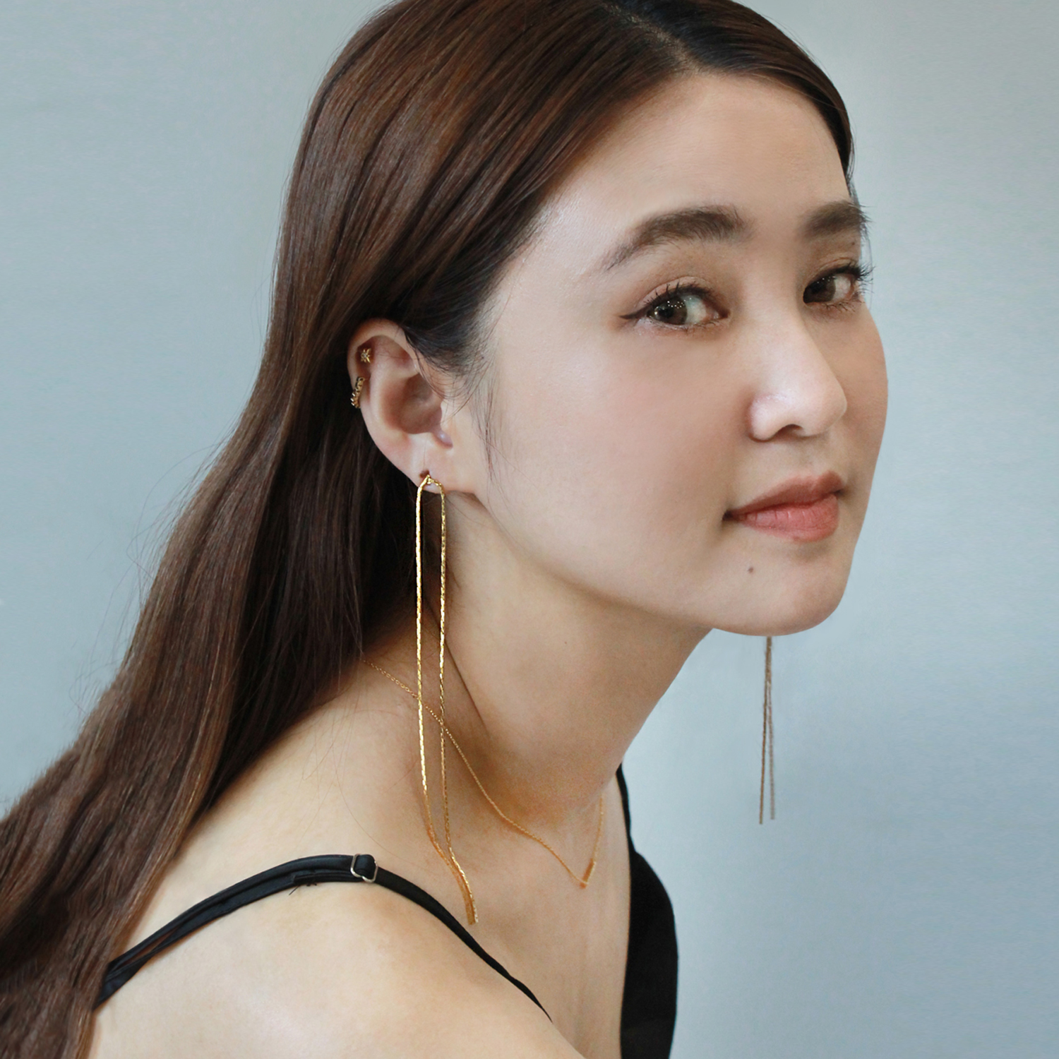 Gorgeous long drop earrings model