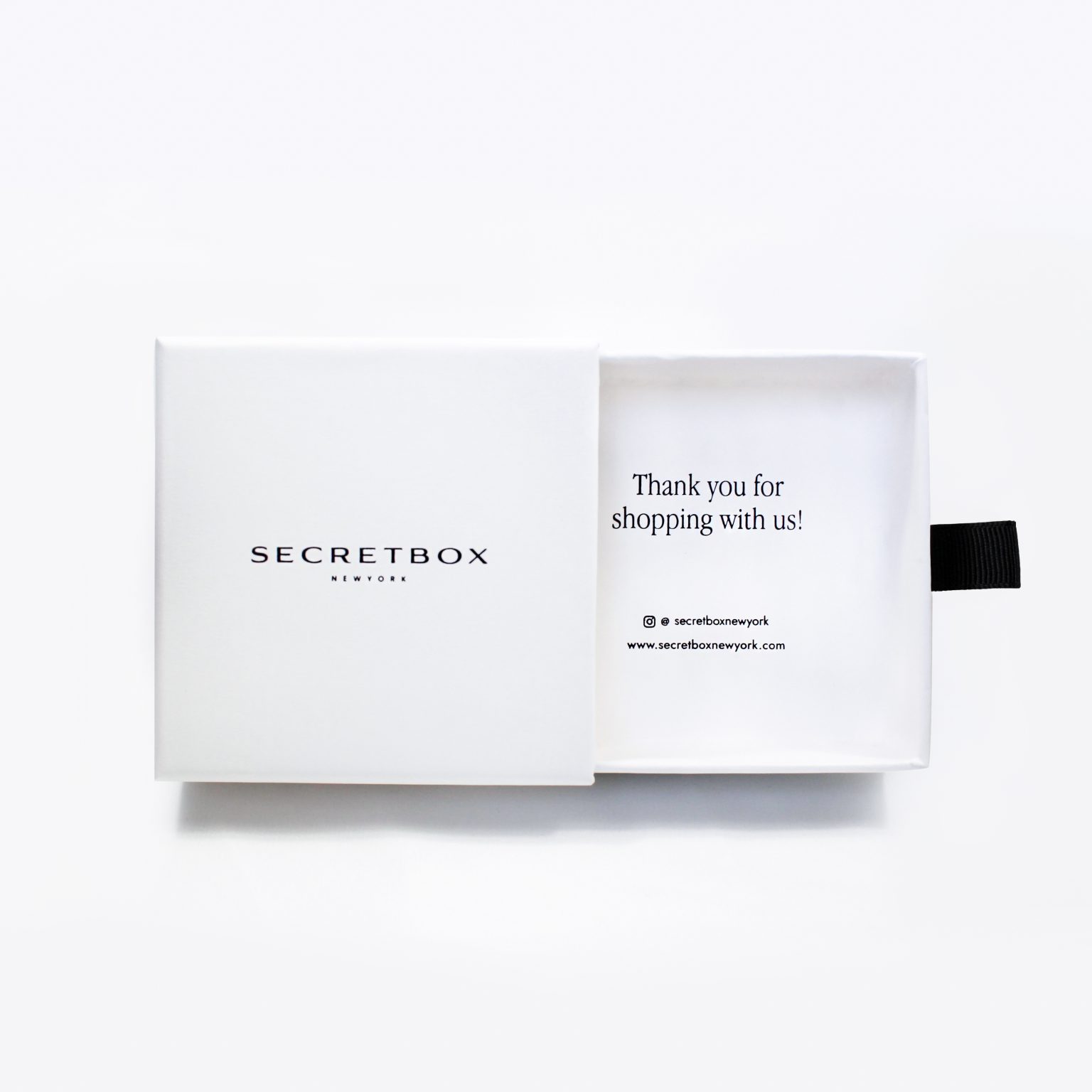 Long Glamourous Chain Necklace Secret Box New York